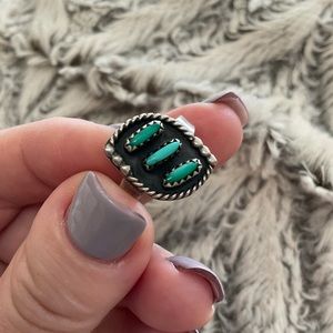 Old Pawn Zuni turquoise ring